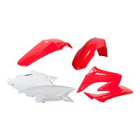 CEMOTO Plastics & Bodywork